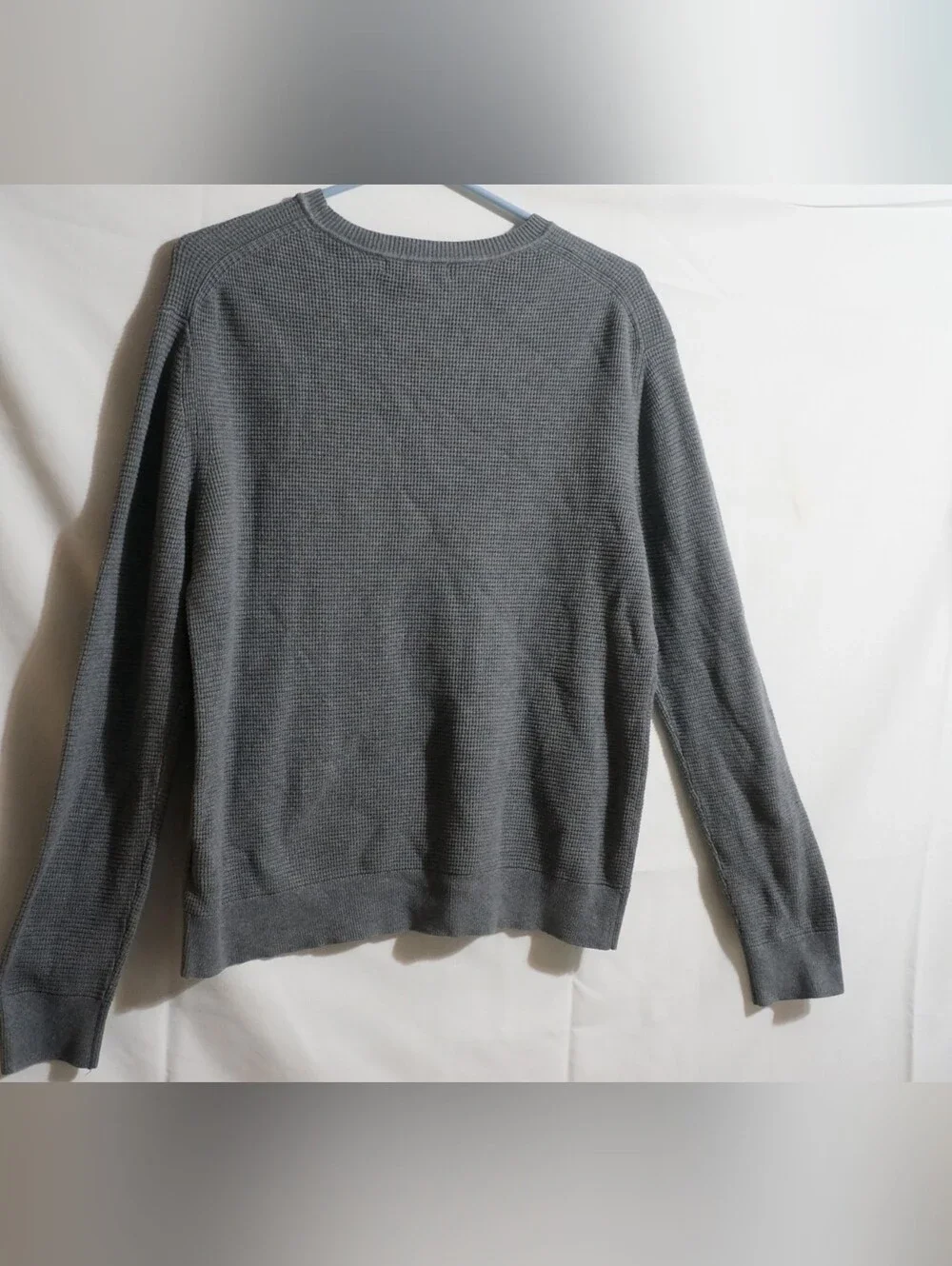 Banana Republic Supima Cotton Waffle Knit Crewneck Sweater Size Meduim Gray